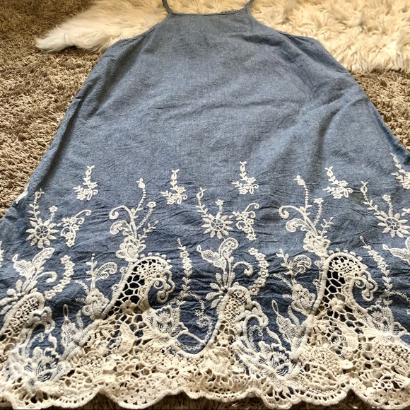Coco and Jaimeson Medium Spaghetti Strap Dress. - Picture 3 of 4
